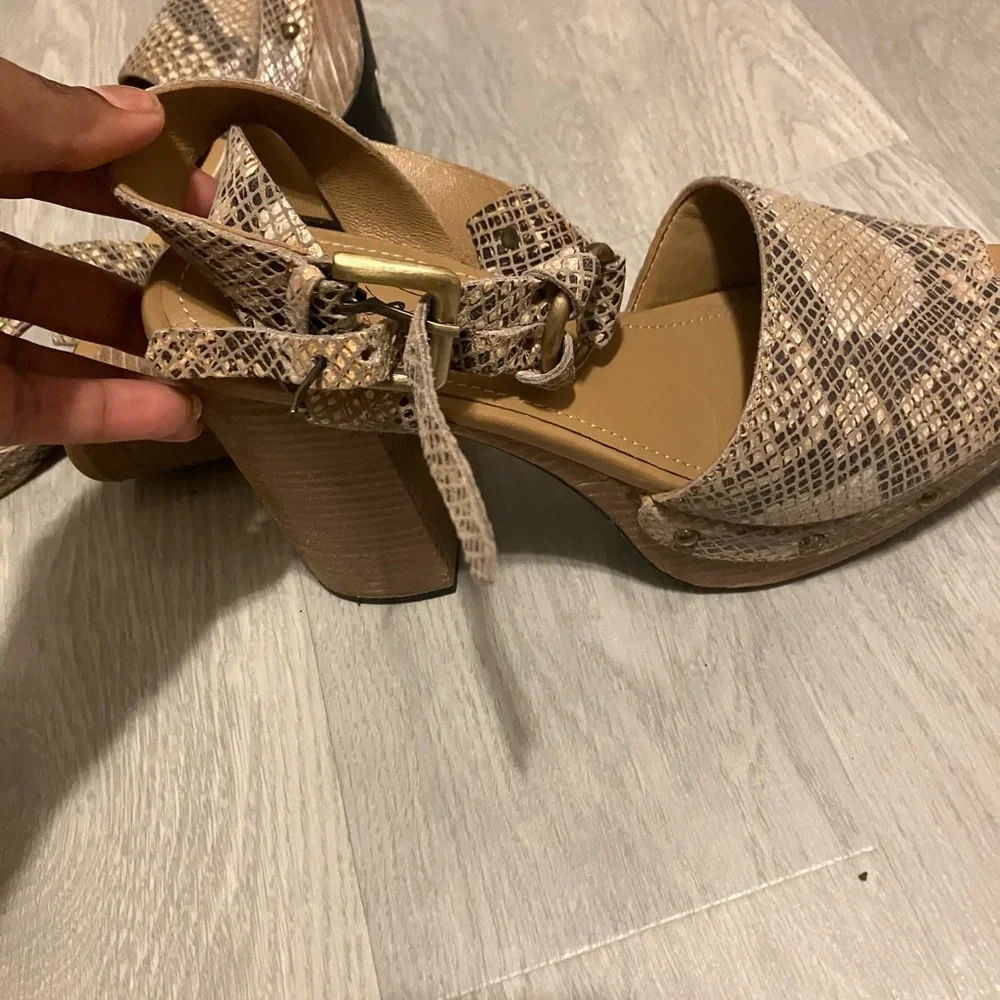 Free People Snakeskin Platform Heels - Picture 4 of 8